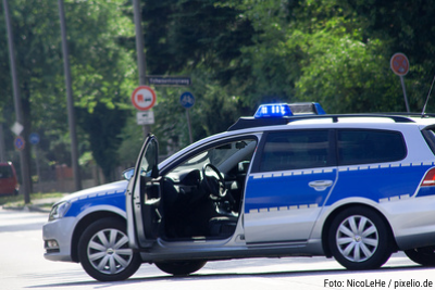 Geldautomat in Laatzen aufgebrochen: Täter entkommen mit Beute